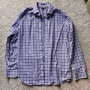 Banana Republic grant fit button up shirt